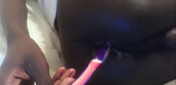  Young Ebony Uses Toothbrush (SEXY)